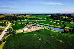 746 E Eagle Flight Ln., La Porte, IN 46350 - Photo 6