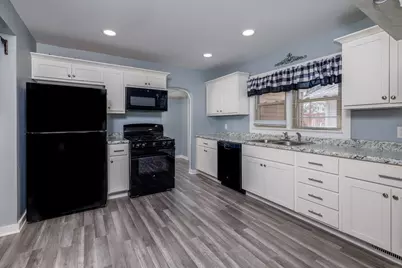 103 W Lincoln Street, Kentland, IN 47951 - Photo 16