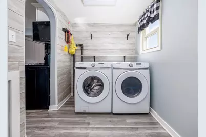 103 W Lincoln Street, Kentland, IN 47951 - Photo 18