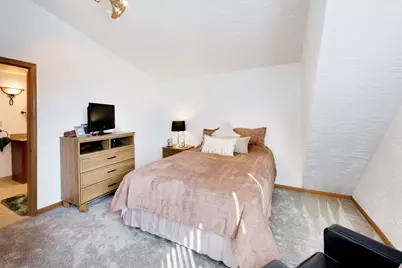 8039 Forest Avenue, Munster, IN 46321 - Photo 30