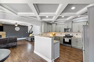 9187 Michigan Dr, Crown Point, IN 46307 - Photo 6