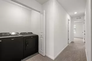 8737 Clover Ln, Saint John, IN 46373 - Photo 14