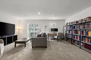 8737 Clover Ln, Saint John, IN 46373 - Photo 10