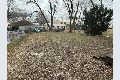 809 Kingsporte Avenue, La Porte, IN 46350 - Photo 4