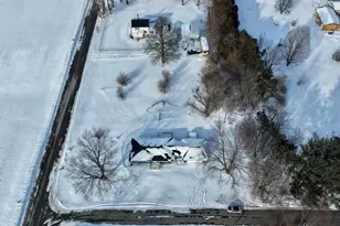 315 Holly Dr, Walkerton, IN 46574 - Photo 2