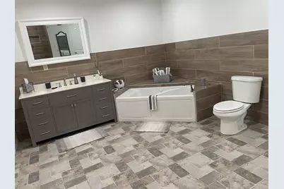 2715 Fayette Street, Lake Station, IN 46405 - Photo 10