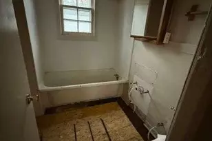 620 Kingsporte Ln, La Porte, IN 46350 - Photo 16