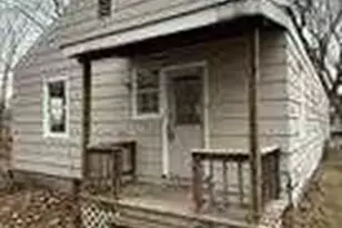 620 Kingsporte Ln, La Porte, IN 46350 - Photo 2