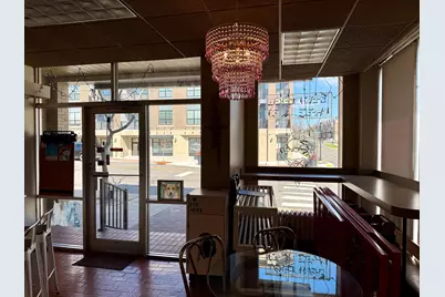 222 Lincolnway, Valparaiso, IN 46383 - Photo 6