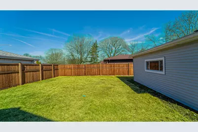 840 Appletree Drive, Schererville, IN 46375 - Photo 28