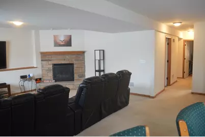 7208 Bracken Pkwy, Hobart, IN 46342 - Photo 26