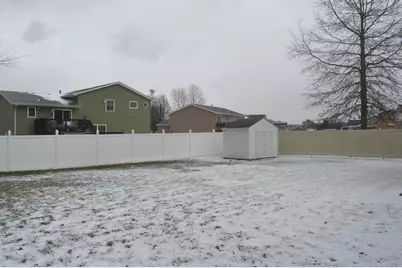 7208 Bracken Pkwy, Hobart, IN 46342 - Photo 30