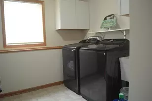 7208 Bracken Pkwy, Hobart, IN 46342 - Photo 14