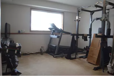 7208 Bracken Pkwy, Hobart, IN 46342 - Photo 20