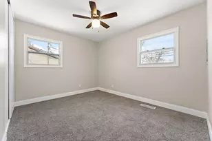 6402 New Hampshire Ave, Hammond, IN 46323 - Photo 16