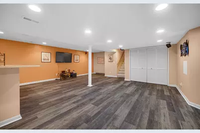 10621 Erie Drive E, Crown Point, IN 46307 - Photo 28