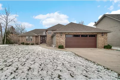 10621 Erie Drive E, Crown Point, IN 46307 - Photo 34