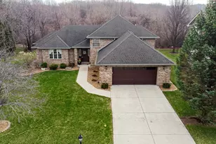 10621 Erie Dr E, Crown Point, IN 46307 - Photo 2