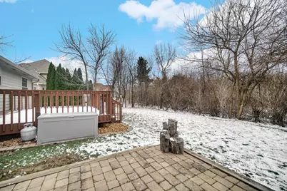 10621 Erie Drive E, Crown Point, IN 46307 - Photo 32