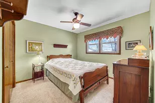 9143 Southmoor Ave, Highland, IN 46322 - Photo 16