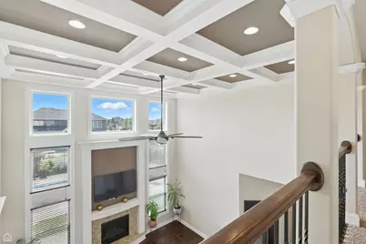 9875 Aster Cove, Saint John, IN 46373 - Photo 16