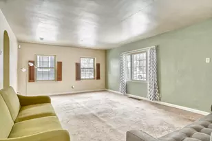 3927 Towle Ave, Hammond, IN 46327 - Photo 4