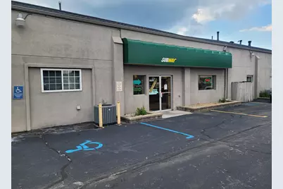 1710 E Lincolnway, Valparaiso, IN 46383 - Photo 1