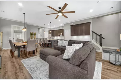 208 Campbell Street #107, Valparaiso, IN 46385 - Photo 2