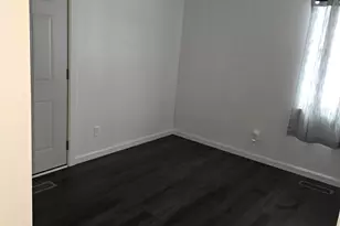 1932 Arthur St, Gary, IN 46404 - Photo 8