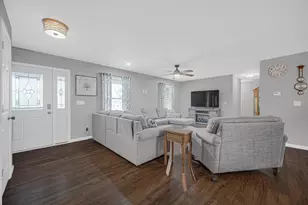 1482 E 400 S, Knox, IN 46534 - Photo 2