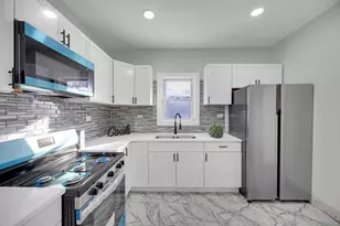 4200 Monroe St, Gary, IN 46408 - Photo 10