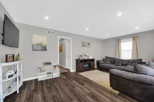 7411 Marshall Ave, Hammond, IN 46323 - Photo 2