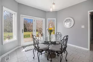 10588 Erie Dr, Crown Point, IN 46307 - Photo 12