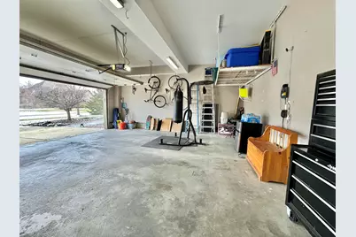 10588 Erie Drive, Crown Point, IN 46307 - Photo 34