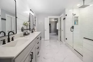 10588 Erie Dr, Crown Point, IN 46307 - Photo 24