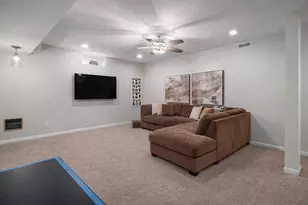 10588 Erie Dr, Crown Point, IN 46307 - Photo 28