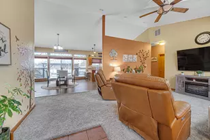 7401 Belplane Ct, Portage, IN 46368 - Photo 4