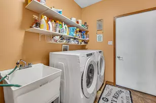 7401 Belplane Ct, Portage, IN 46368 - Photo 24