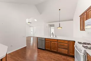 2426 Allison Cir, Valparaiso, IN 46383 - Photo 16