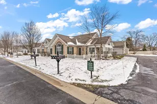 2426 Allison Cir, Valparaiso, IN 46383 - Photo 6