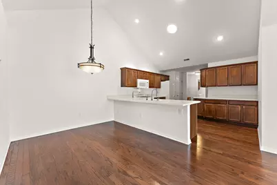2426 Allison Circle #2426, Valparaiso, IN 46383 - Photo 8