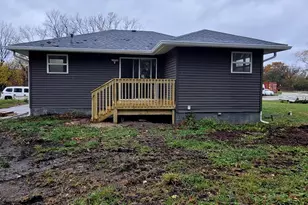 1125 Dallas St, Gary, IN 46406 - Photo 4