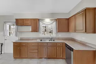 9323 Belmont Ave, Saint John, IN 46373 - Photo 4