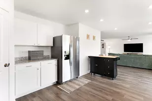 845 W Scipio Dr, La Porte, IN 46350 - Photo 4