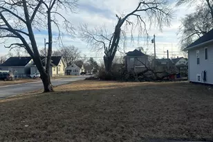 840 Becker St, Hammond, IN 46320 - Photo 1