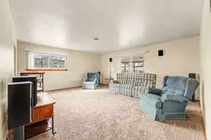 736 N Glenwood Ave, Griffith, IN 46319 - Photo 12