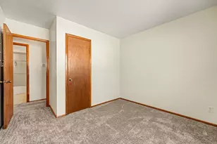 736 N Glenwood Ave, Griffith, IN 46319 - Photo 16