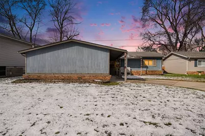 736 N Glenwood Avenue, Griffith, IN 46319 - Photo 2