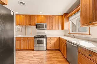 736 N Glenwood Ave, Griffith, IN 46319 - Photo 6