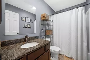 1913 Holly St SE, Demotte, IN 46310 - Photo 22